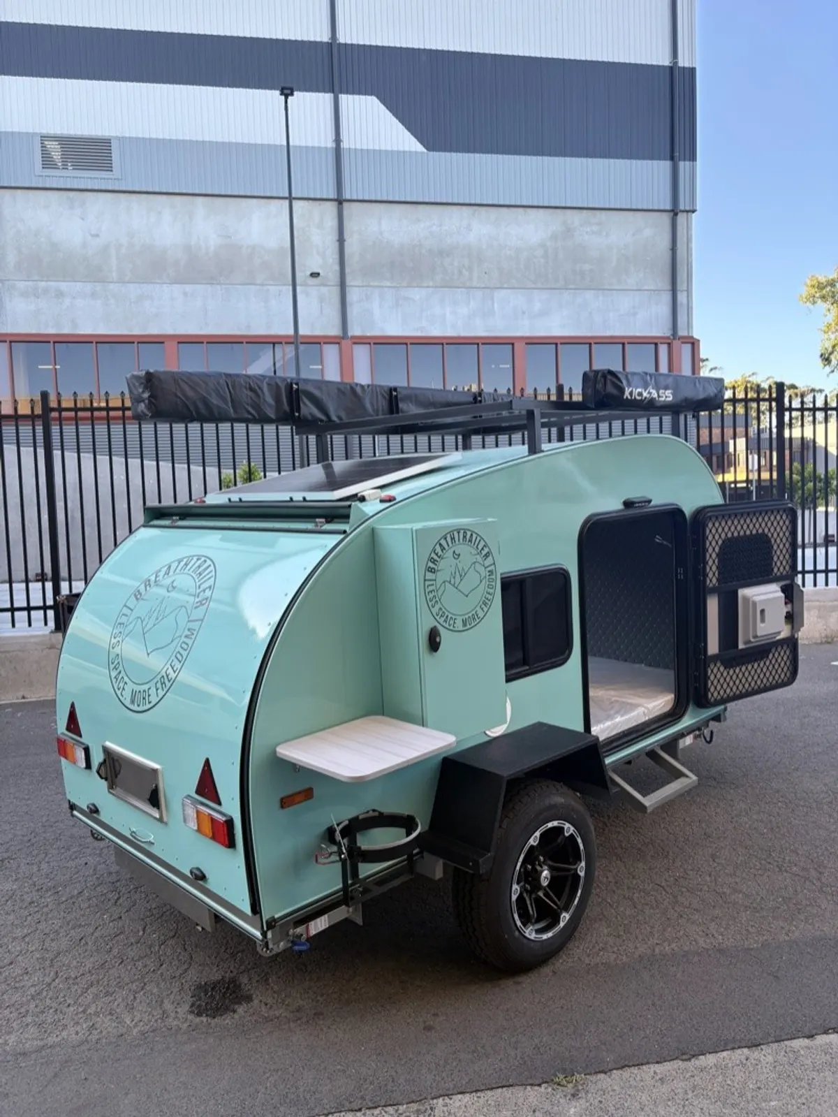 Mint Ultra rear exterior with hatch closed