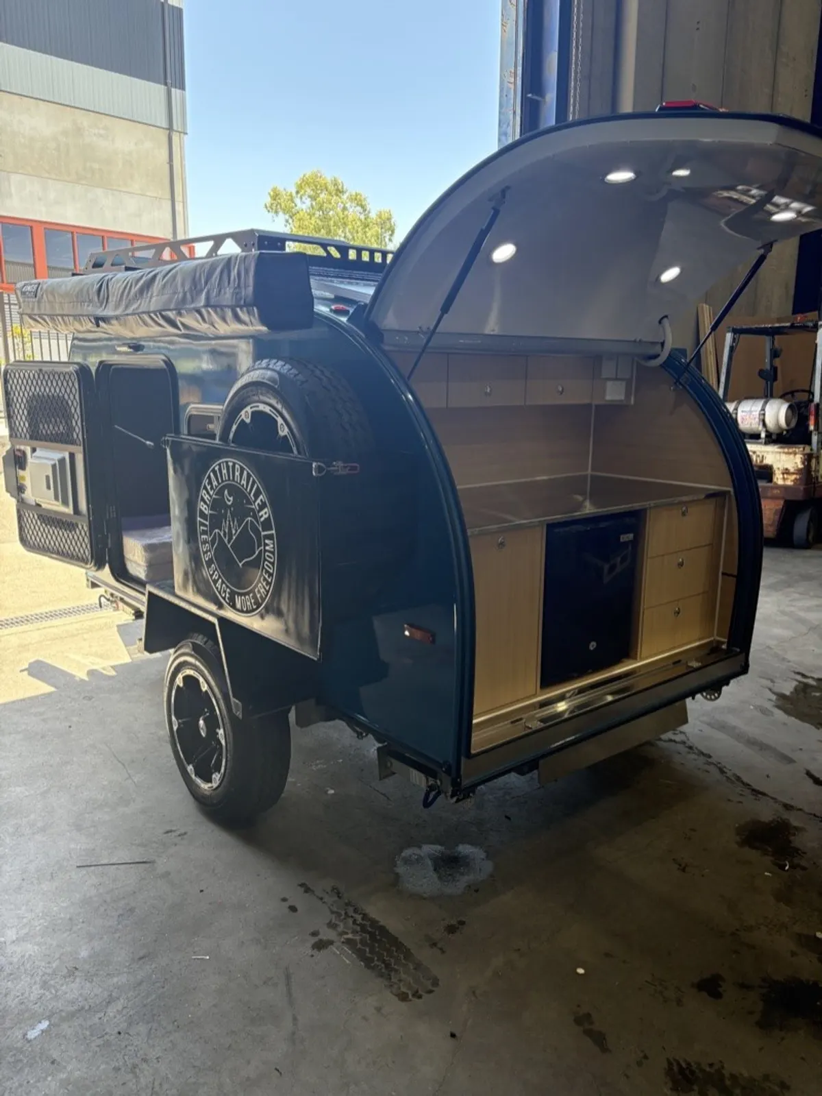 Black Ultra with rear kitchen hatch open