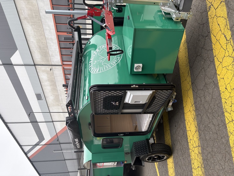 Breath Essential Green Solar Panel