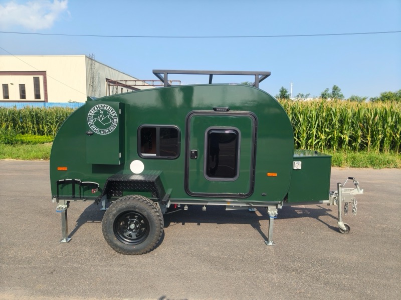 Breath Ultra Dark Green Side